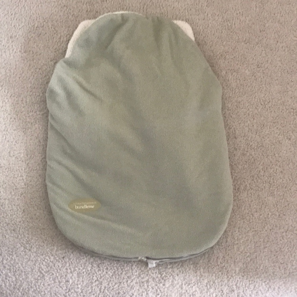 JJ Cole Bundle Me fleece car seat cover